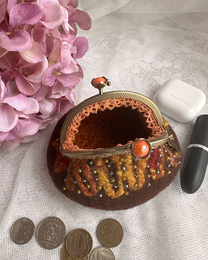 Кошелек монетница коричневый. Женский маленький кошелек с фермуаром