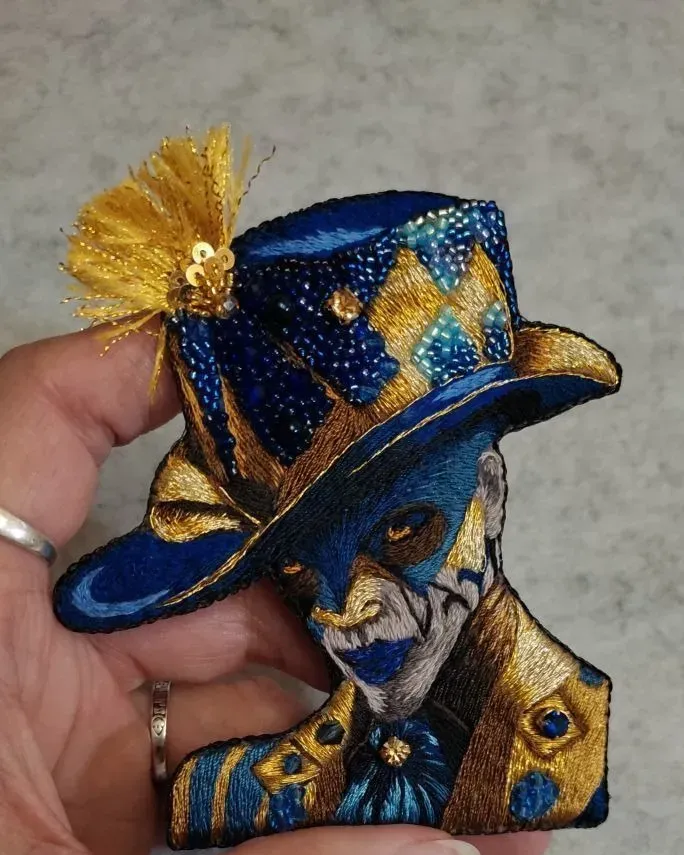 Брошь-булавка «Harlequin — Арлекин» — Основной