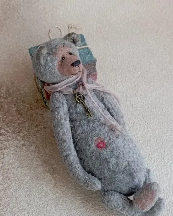 Мишка Тедди Пьер, коричневый, 19 см