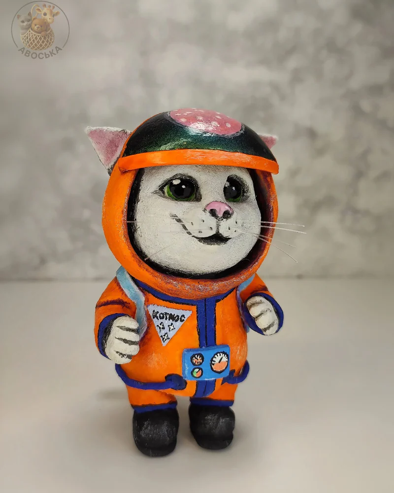 Ватная игрушка «Котик-космонавт»