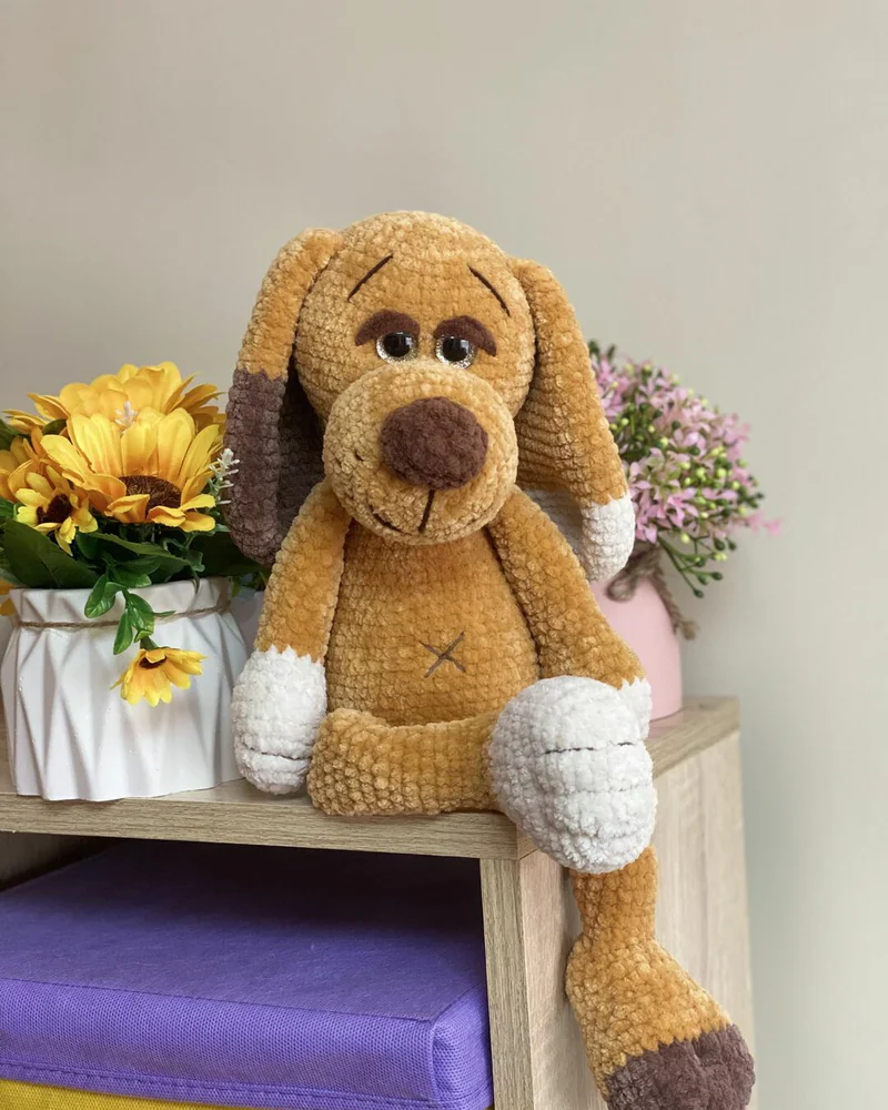 Вязаная коричневая собачка амигуруми