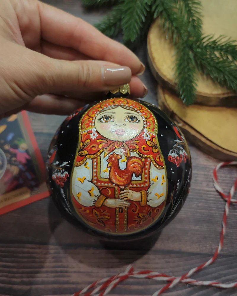 Ёлочный шар "Матрёшка"