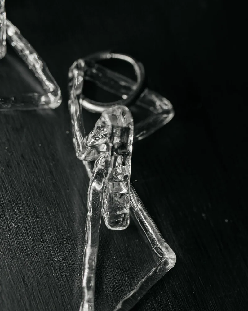 Серьги из стекла