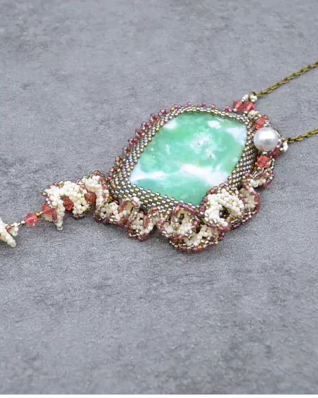 Кулон с хризопразом и Swarovski