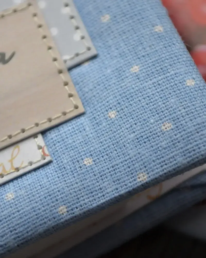 Кулинарная книга для рецептов на кольцах 13×16 см — Голубая с кружевом