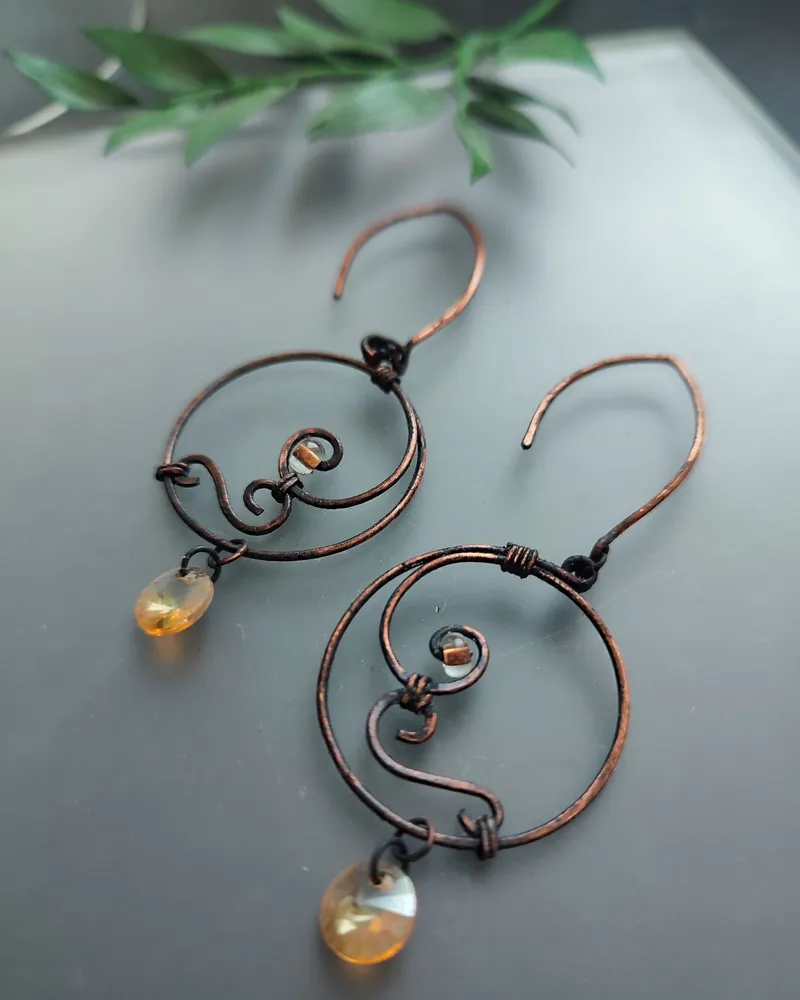 Серьги Филигрань из меди с бусинами подвесками