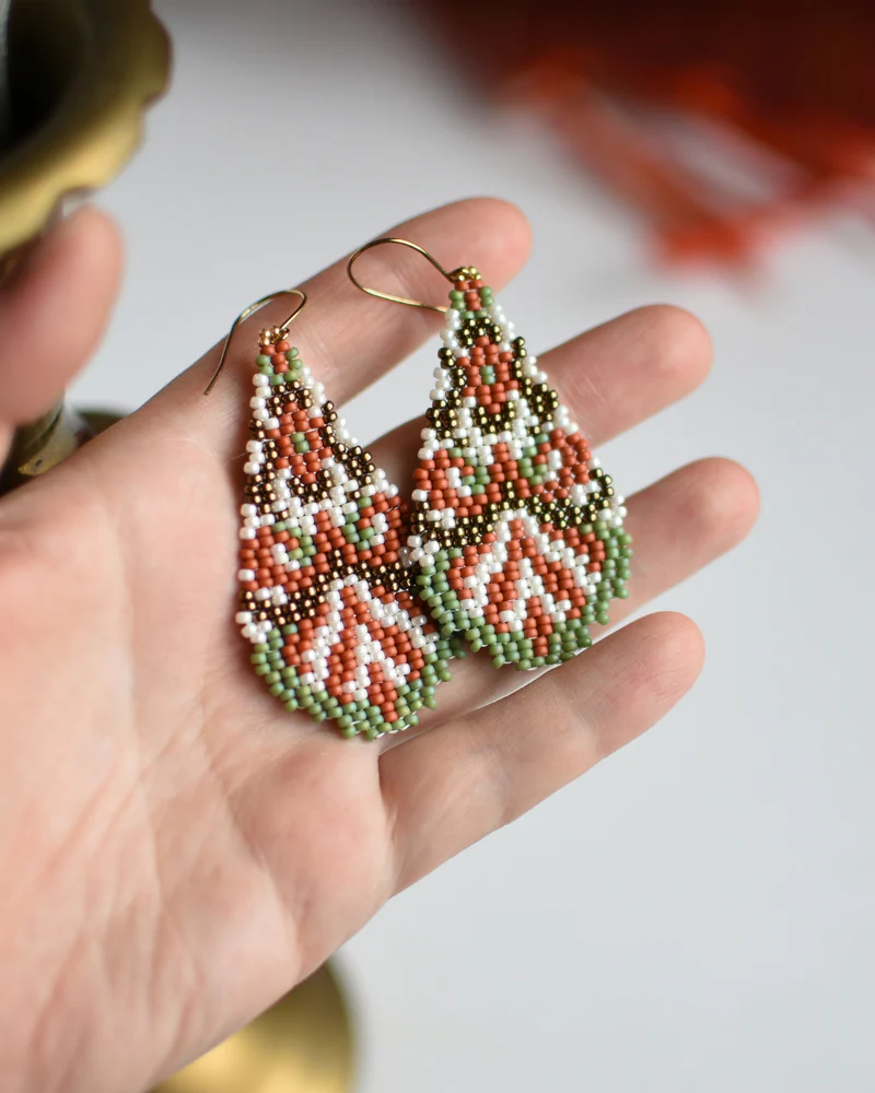 Бохо серьги из бисера