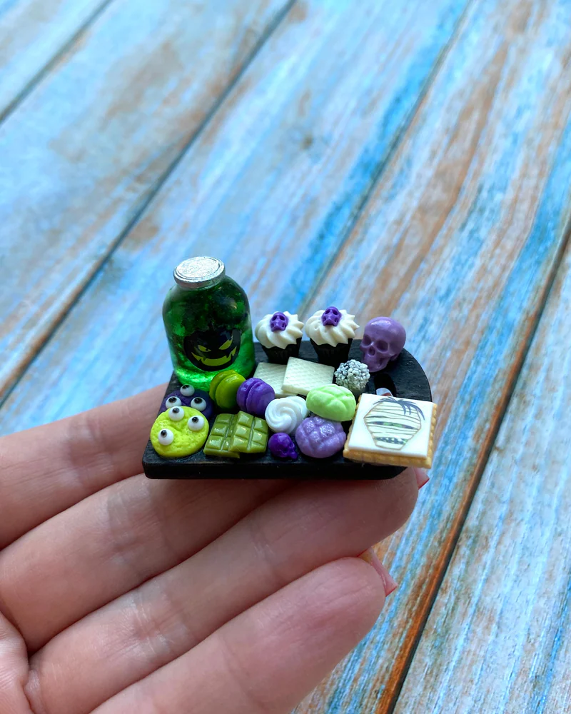 Кукольная миниатюра «Хеллоуин 💜💚»