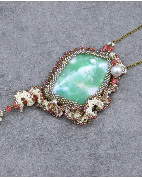 Кулон с хризопразом и Swarovski