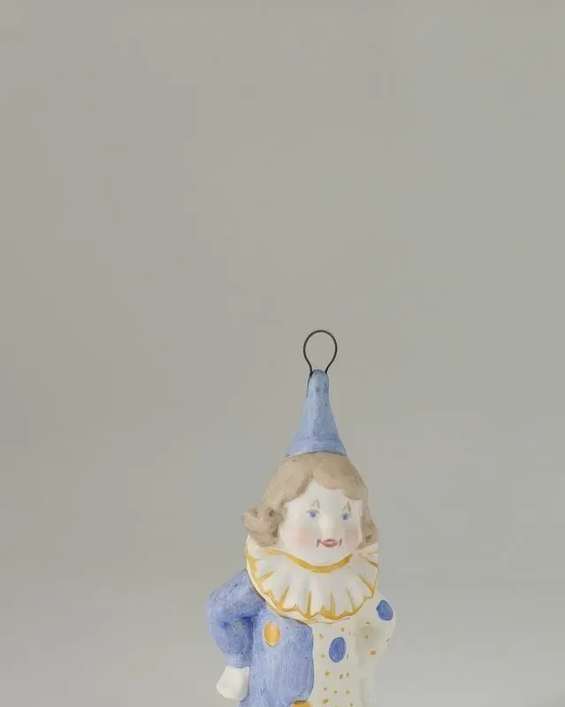 Ёлочные игрушки из фарфора, матовые: Дед Мороз, Снегурочка, Арлекин, снеговик, птичка