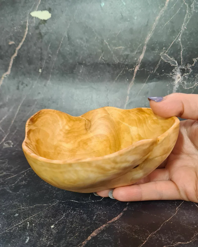 Миниатюрные чаши из берёзы