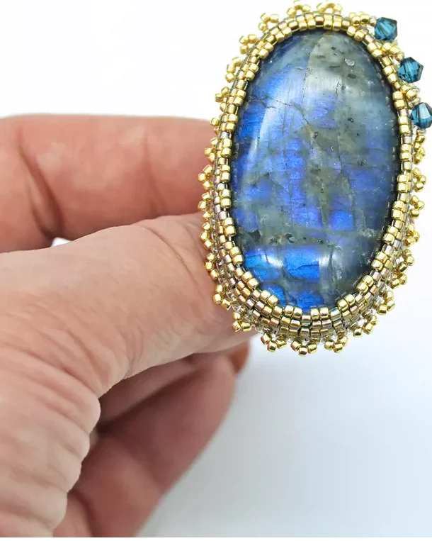 Кольцо с лабрадором и Swarovski