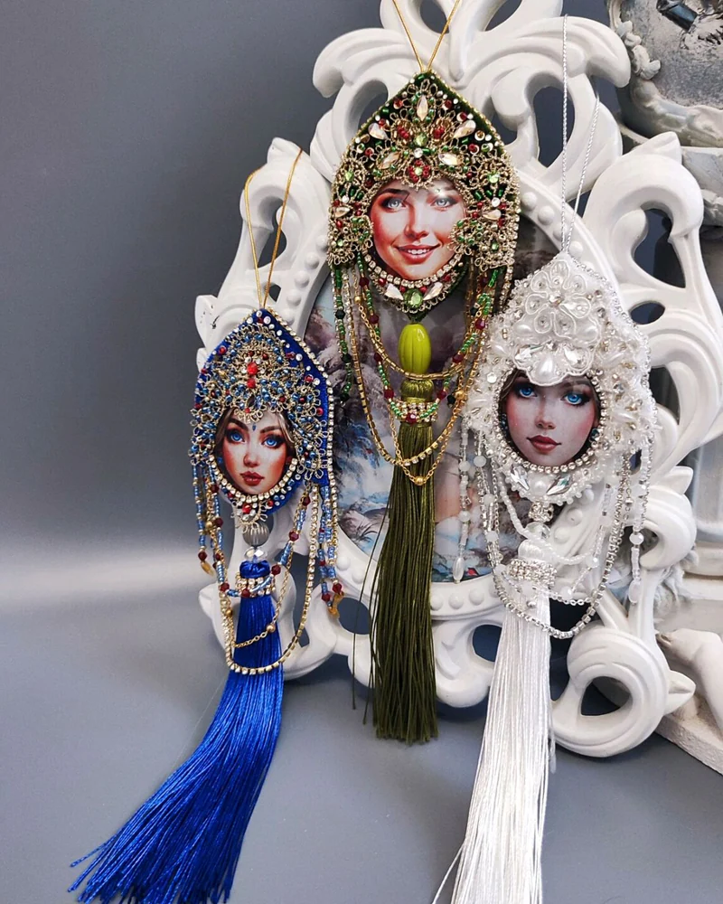 Ёлочная игрушка "Матрёшка"