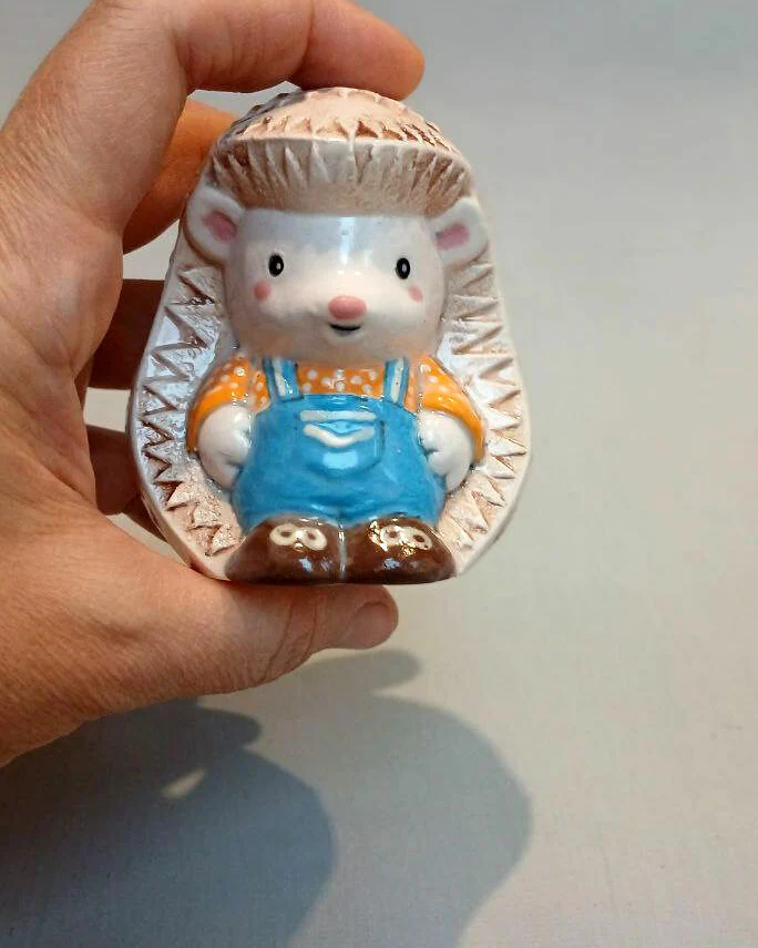 Ёжик в штанишках, Фигурка керамическая