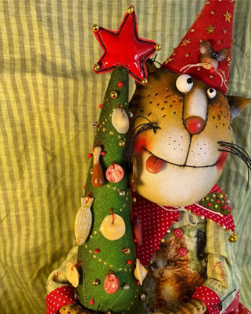 Новогодний кот с ёлочкой, текстильная кукла, 44 см