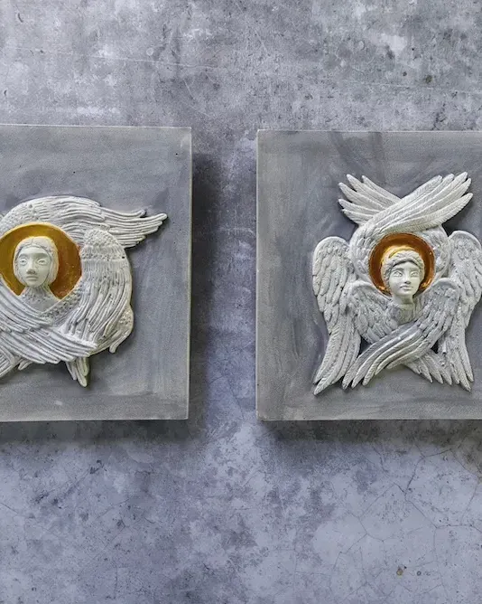 Пара авторских барельефов «Серафимушки» — Барельеф