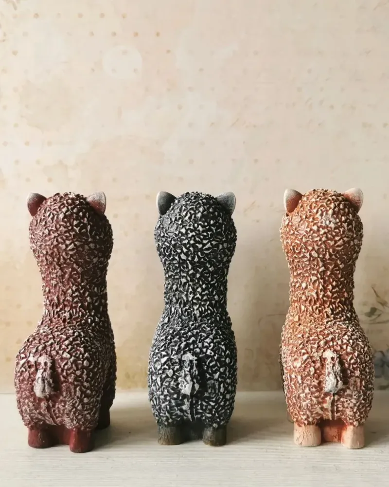 Альпака, фигурка из гипса