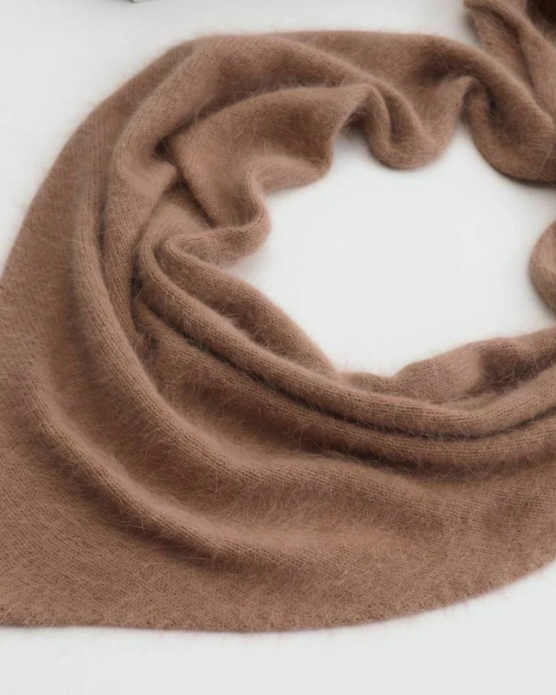Косынка вязаная бежевая платок из ангоры