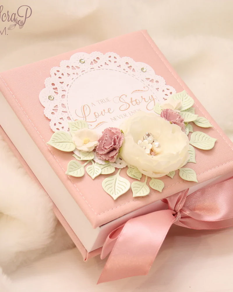 Коробочка для денег на свадьбу "Love Story"