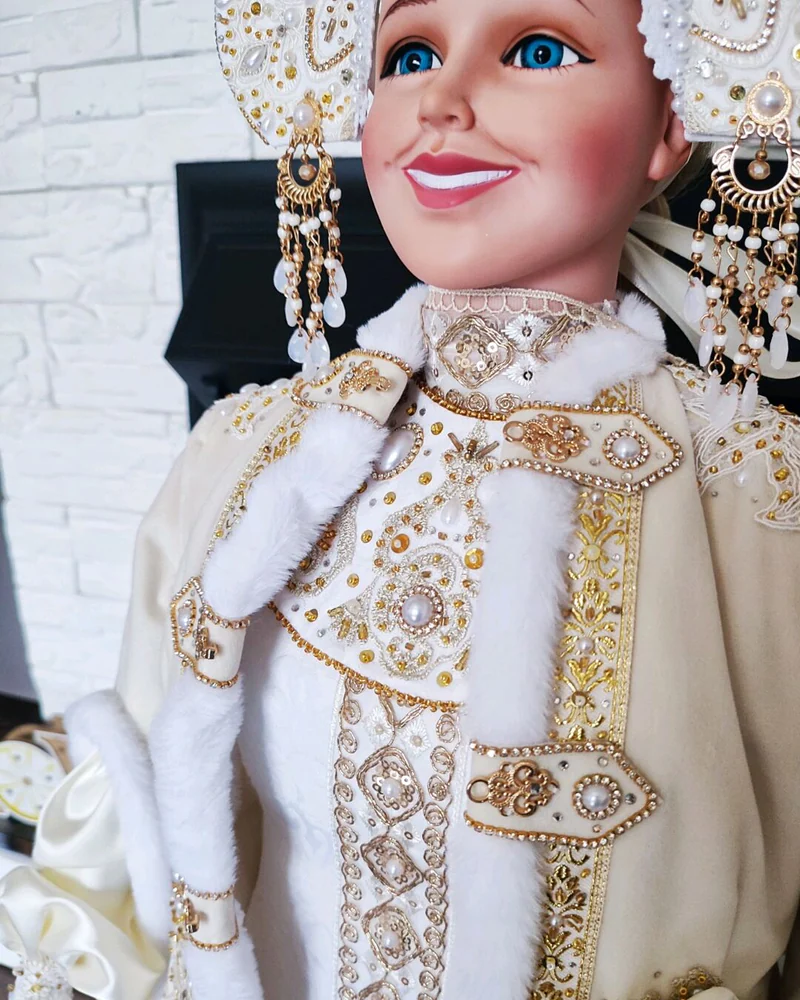 Дед Мороз и Снегурочка