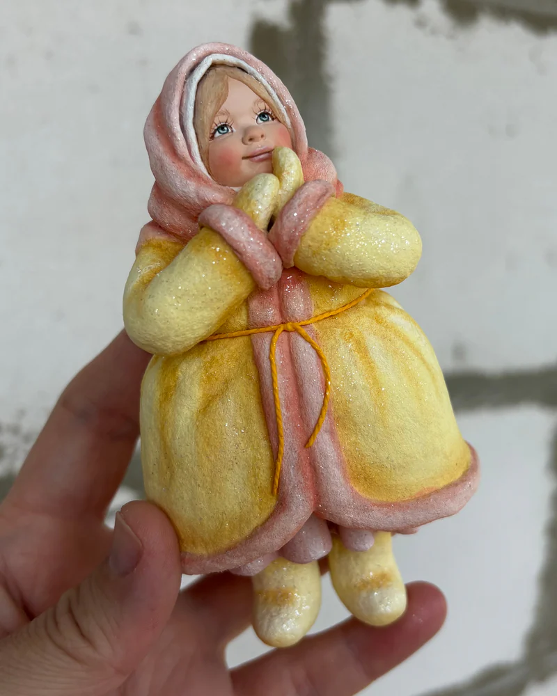 Мия — ватная ёлочная игрушка — Основной