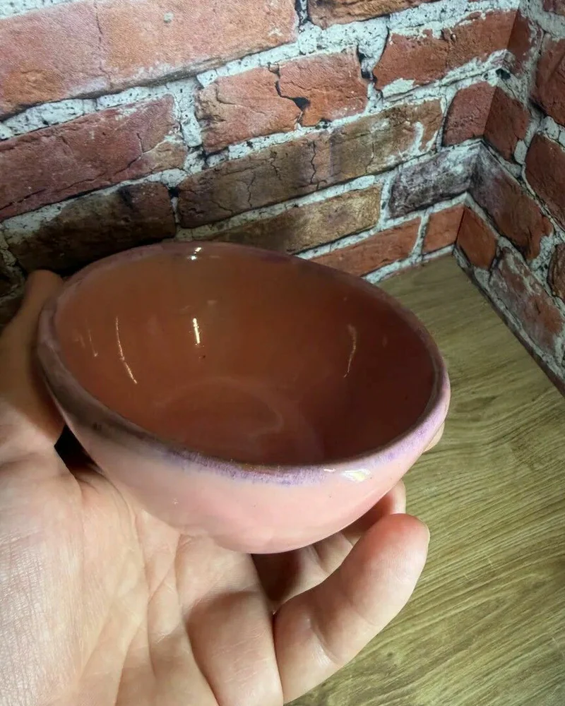 Овальная пиала, розовая глазурь, 10,5 × 9,5 см, ручная работа
