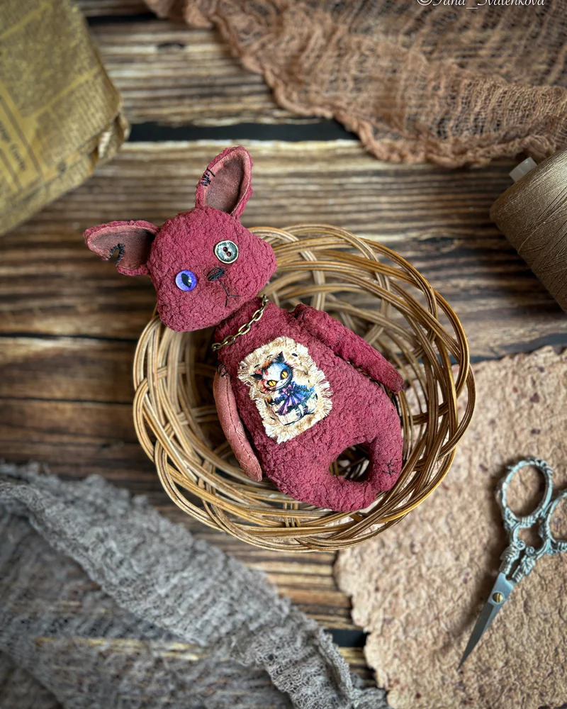 Игрушка Тедди «Крейзи Кот», бордовый