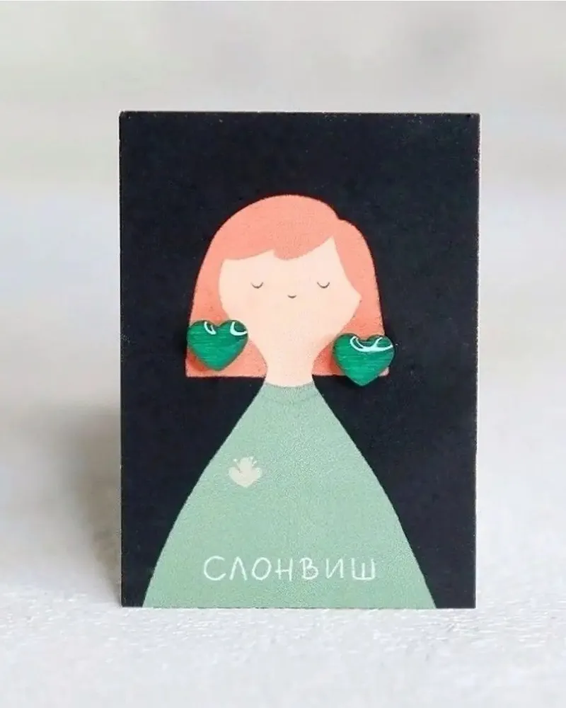 Серьги сердце для девочки деревянные — зеленый