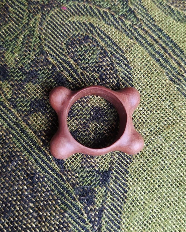 Кольцо-антистресс массажёр из оливы — Основной