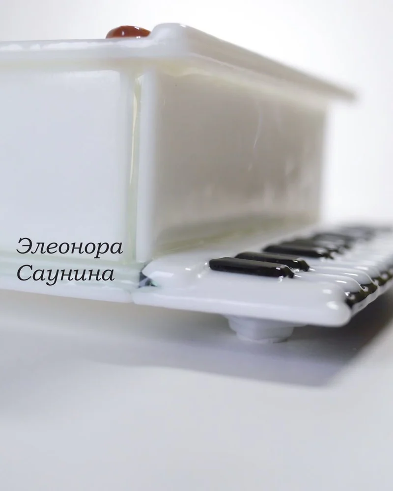 Подставка для салфеток из стекла фьюзинг Белый рояль Адажио