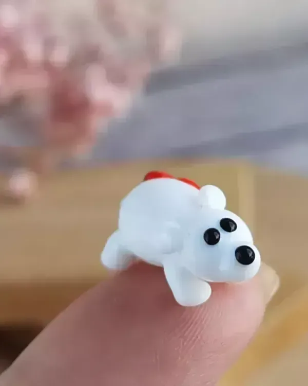 Стеклянная фигурка «Мишка белый» — В колпаке