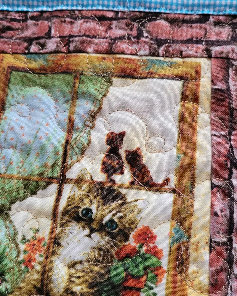 Прихватки лоскутные "Кошки на окошке"