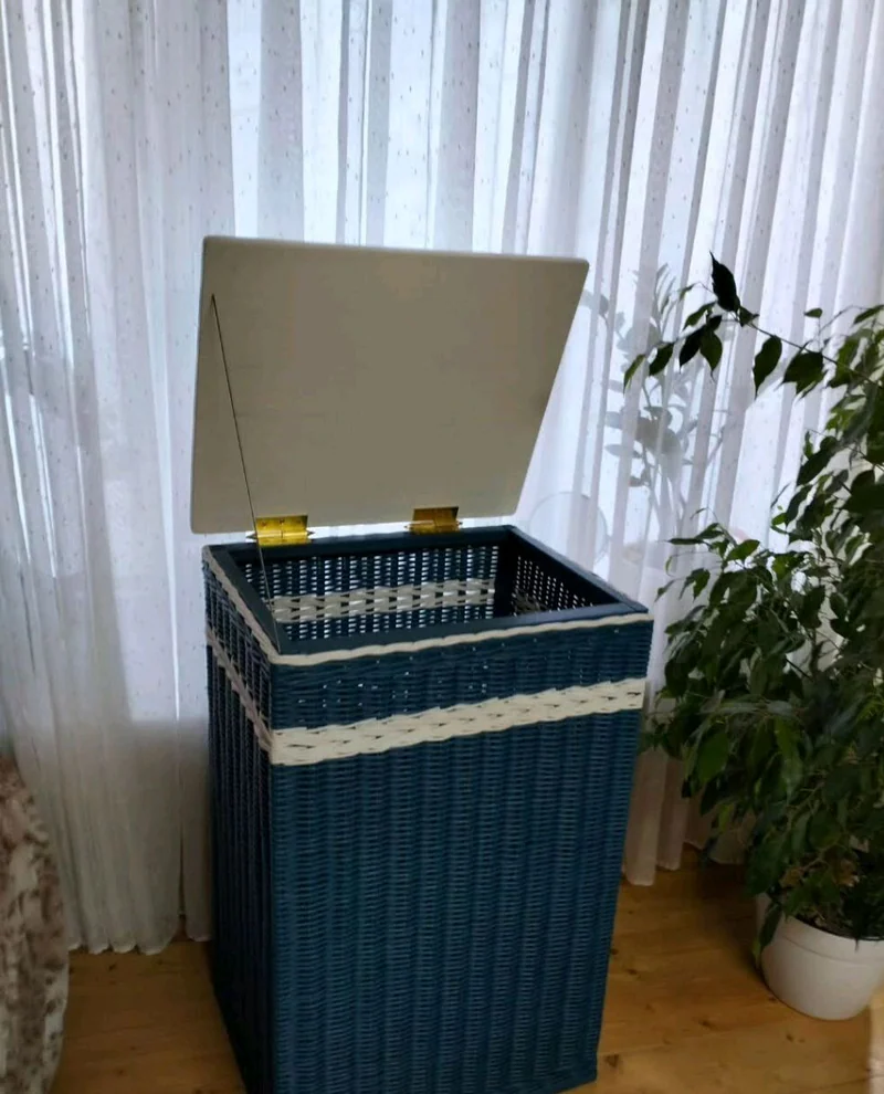 Плетеный сундук на каркасе