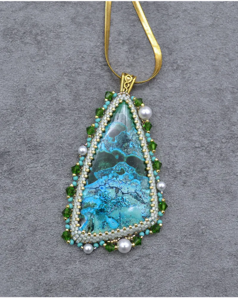 Кулон ручной работы с хризоколлой и Swarovski