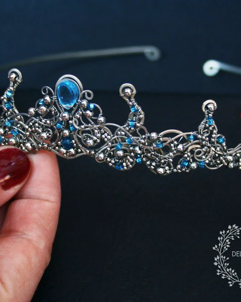 Корона с камнями голубой кварц "Ice crown"
