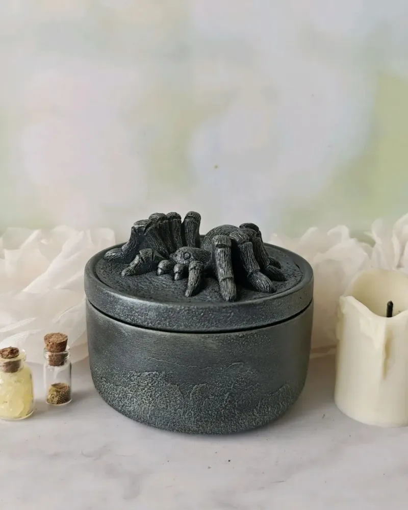 Малая шкатулка «Паук»