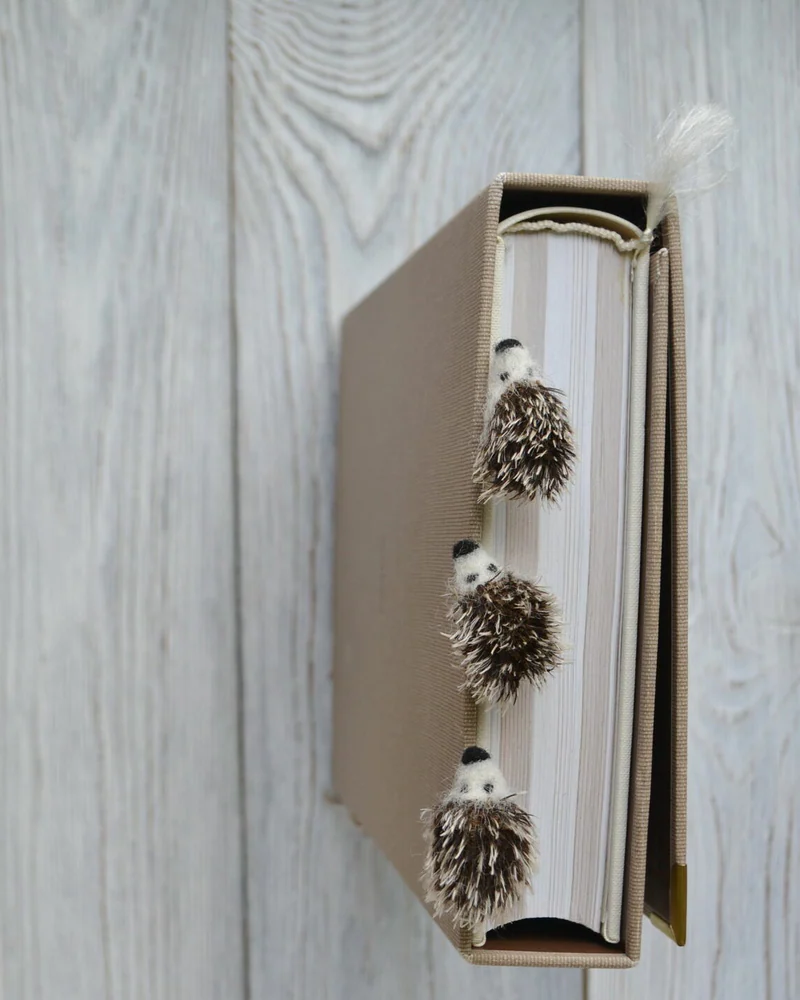 Закладка ежик для книги, блокнота, ежедневника