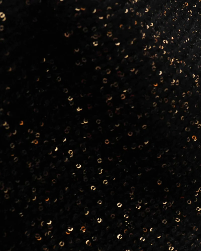 шапка чёрная бини двойная с пайетками